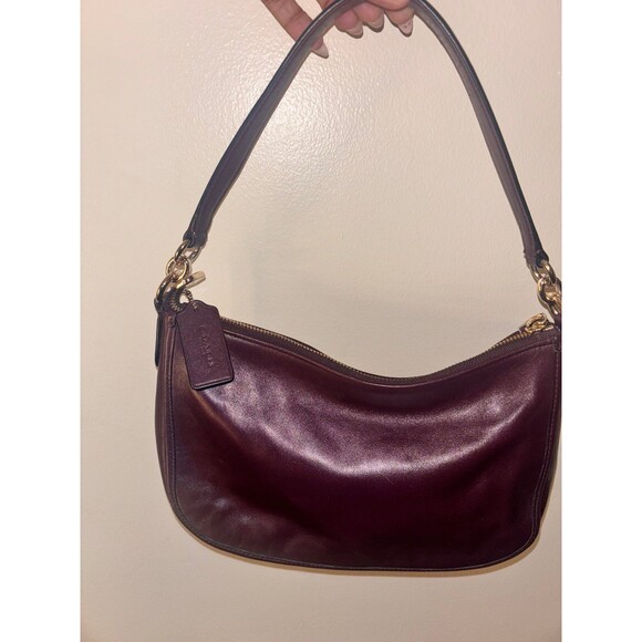 Sold - Picture 2 of 3